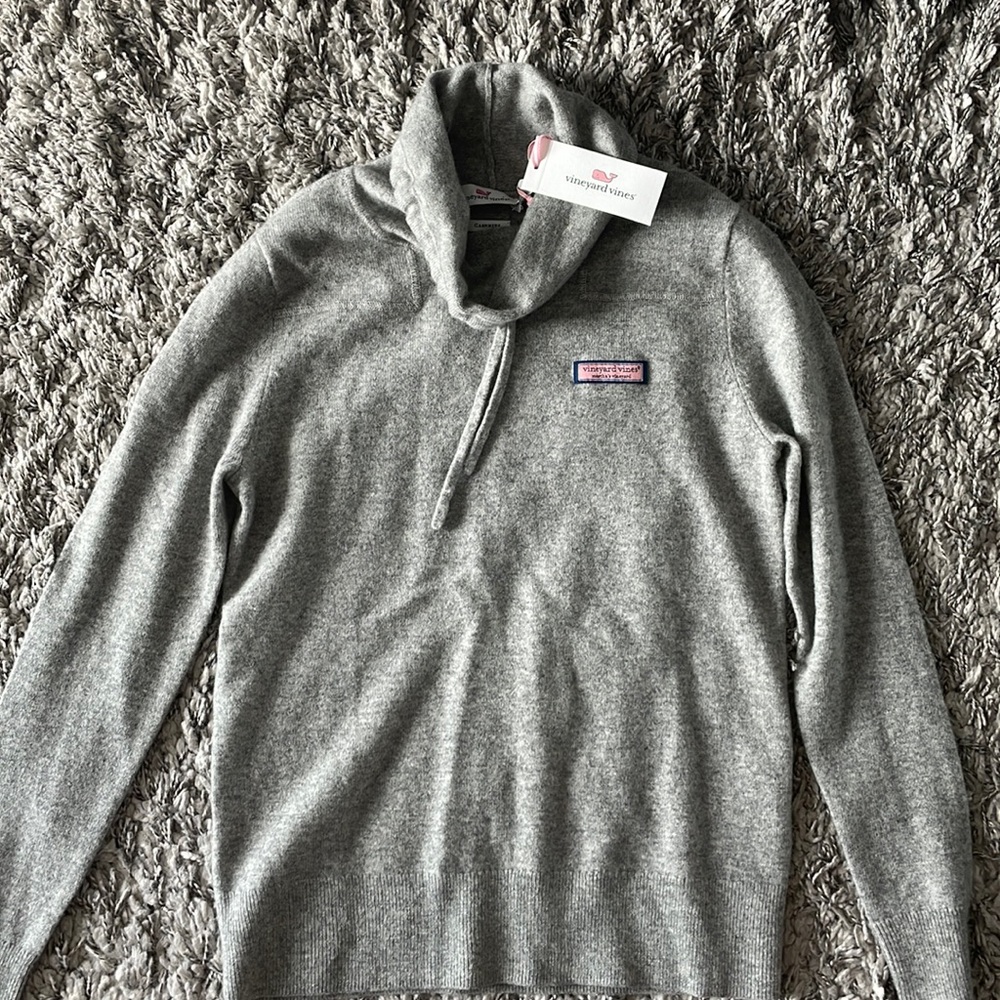 Vineyard vines cashmere sweater-NWT